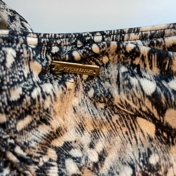 Victoria’s Secret Tie Side Swimsuit Bottoms🌟 - Picture 7 of 10